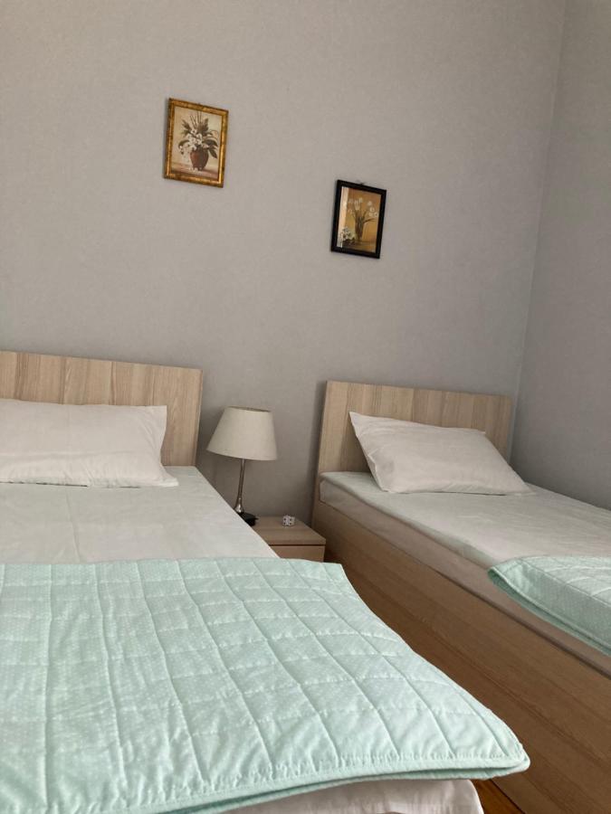Гостевой дом Дом No14 Кутаиси Экстерьер фото