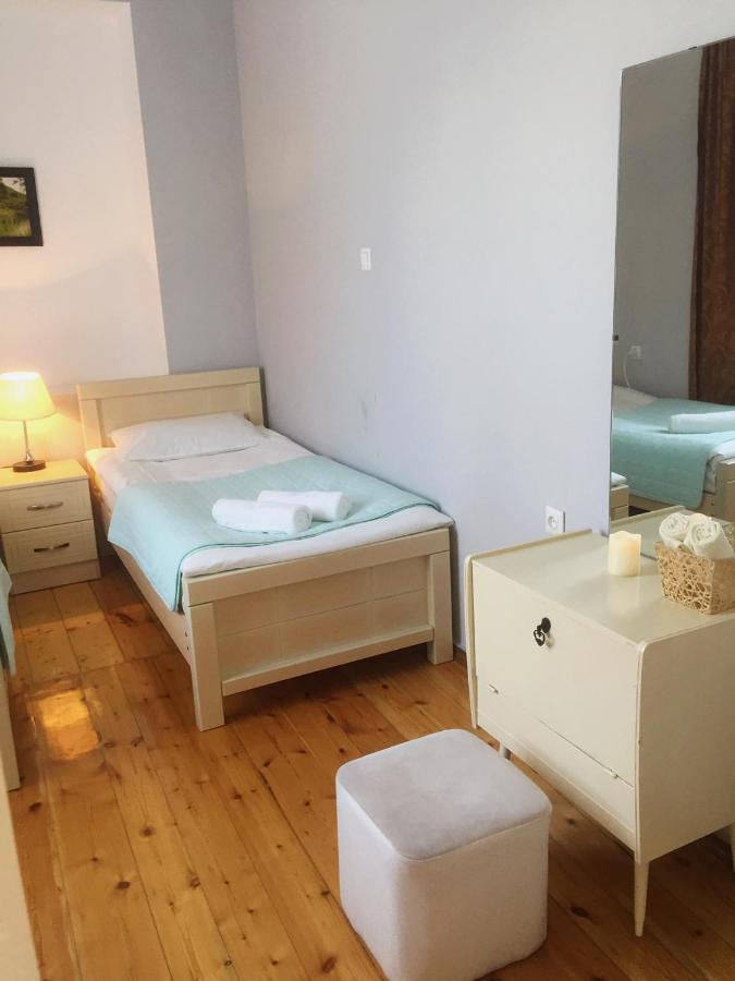 Гостевой дом Дом No14 Кутаиси Экстерьер фото